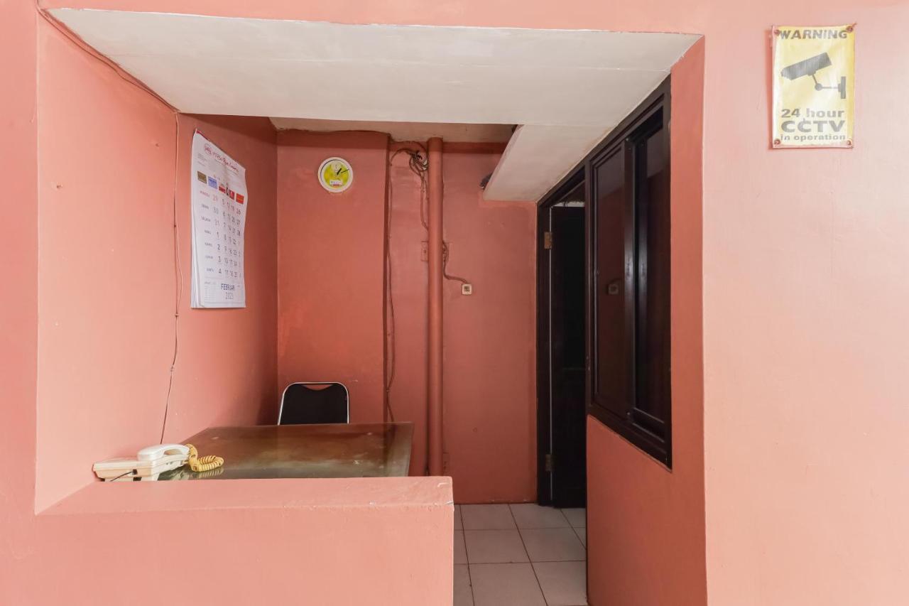 Reddoorz Syariah Near Stasiun Karet Hotel Jakarta Buitenkant foto