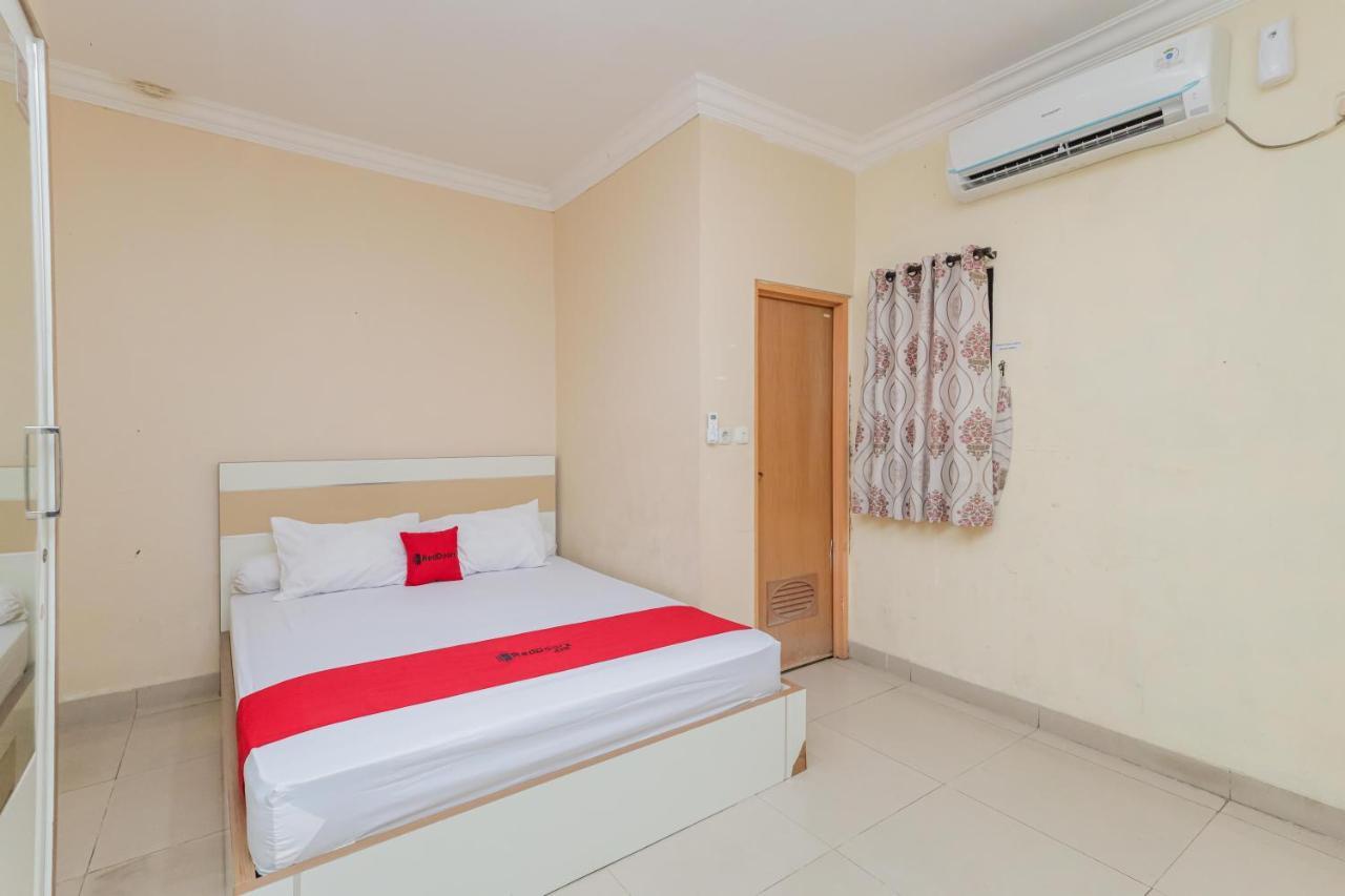Reddoorz Syariah Near Stasiun Karet Hotel Jakarta Buitenkant foto