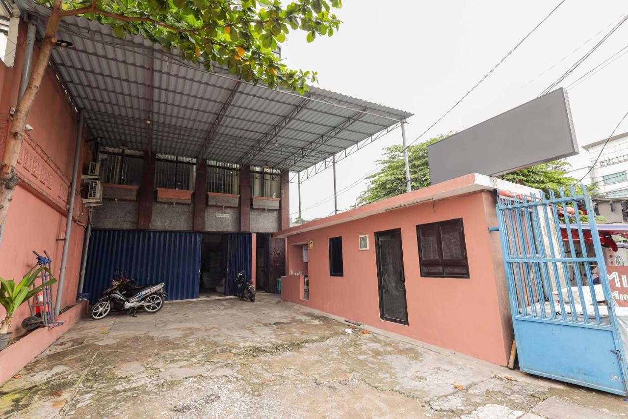 Reddoorz Syariah Near Stasiun Karet Hotel Jakarta Buitenkant foto