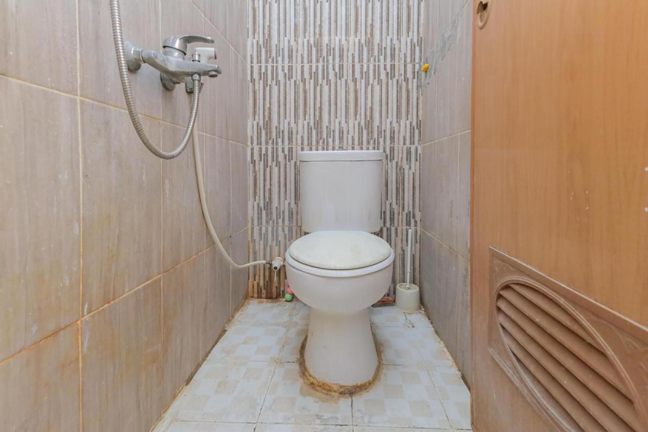 Reddoorz Syariah Near Stasiun Karet Hotel Jakarta Buitenkant foto