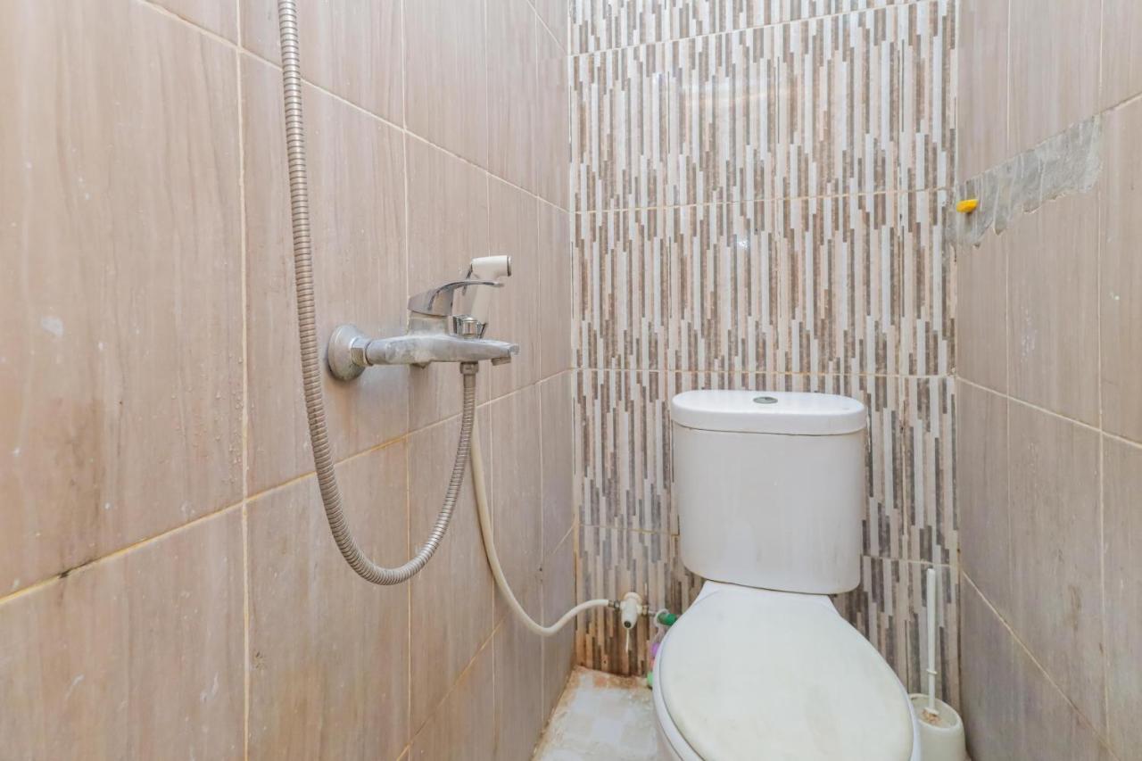 Reddoorz Syariah Near Stasiun Karet Hotel Jakarta Buitenkant foto