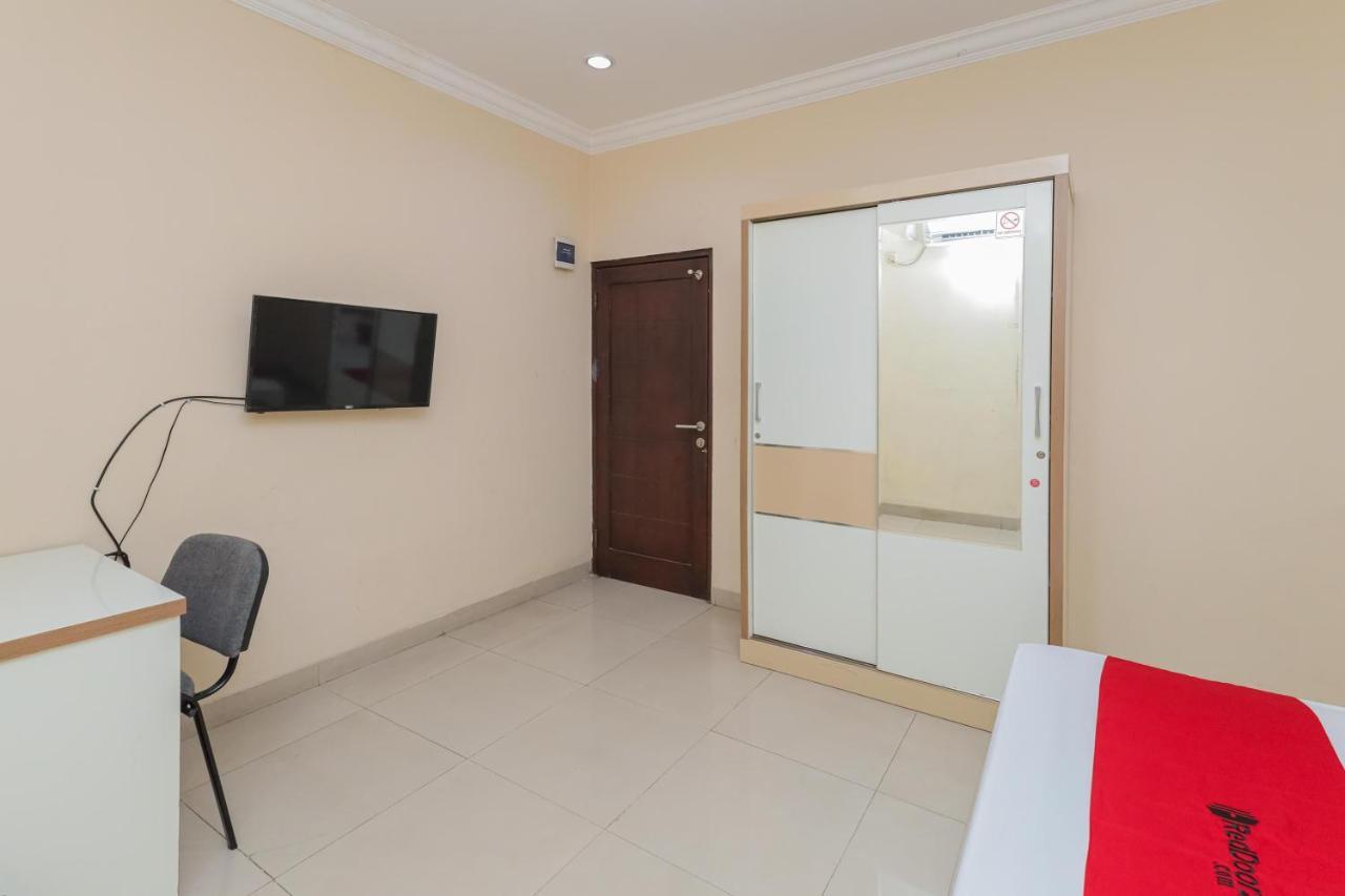 Reddoorz Syariah Near Stasiun Karet Hotel Jakarta Buitenkant foto