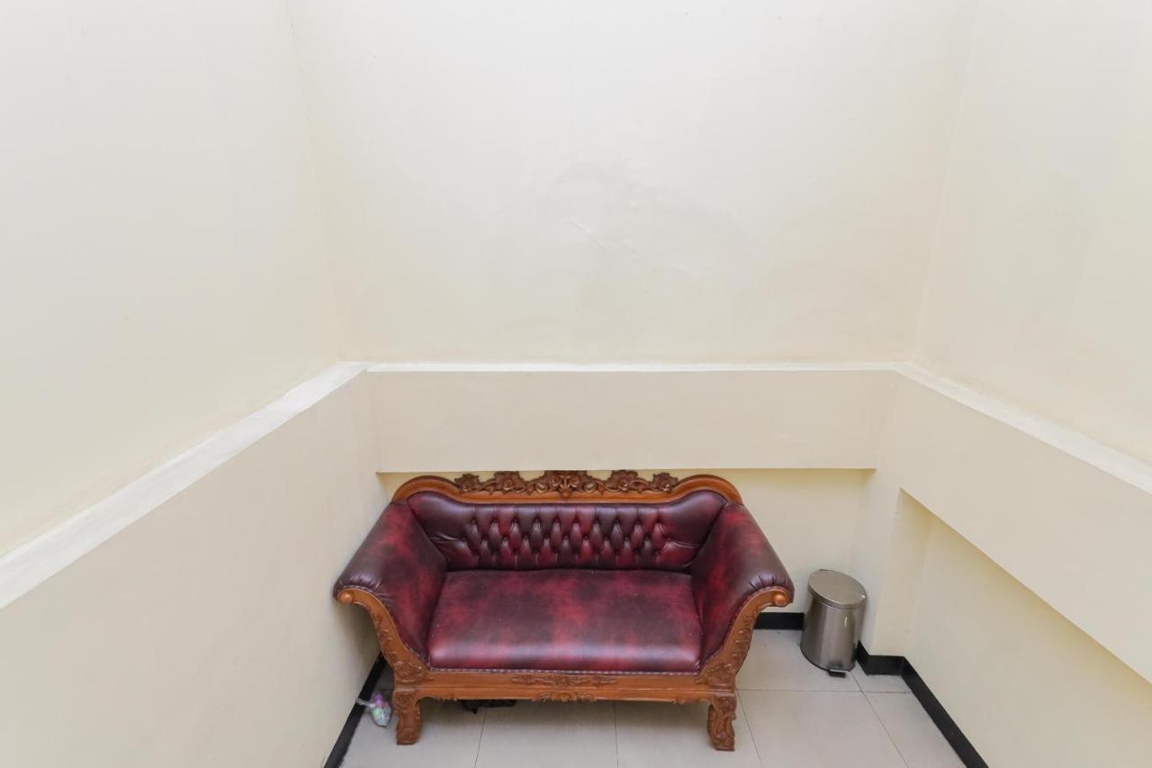 Reddoorz Syariah Near Stasiun Karet Hotel Jakarta Buitenkant foto